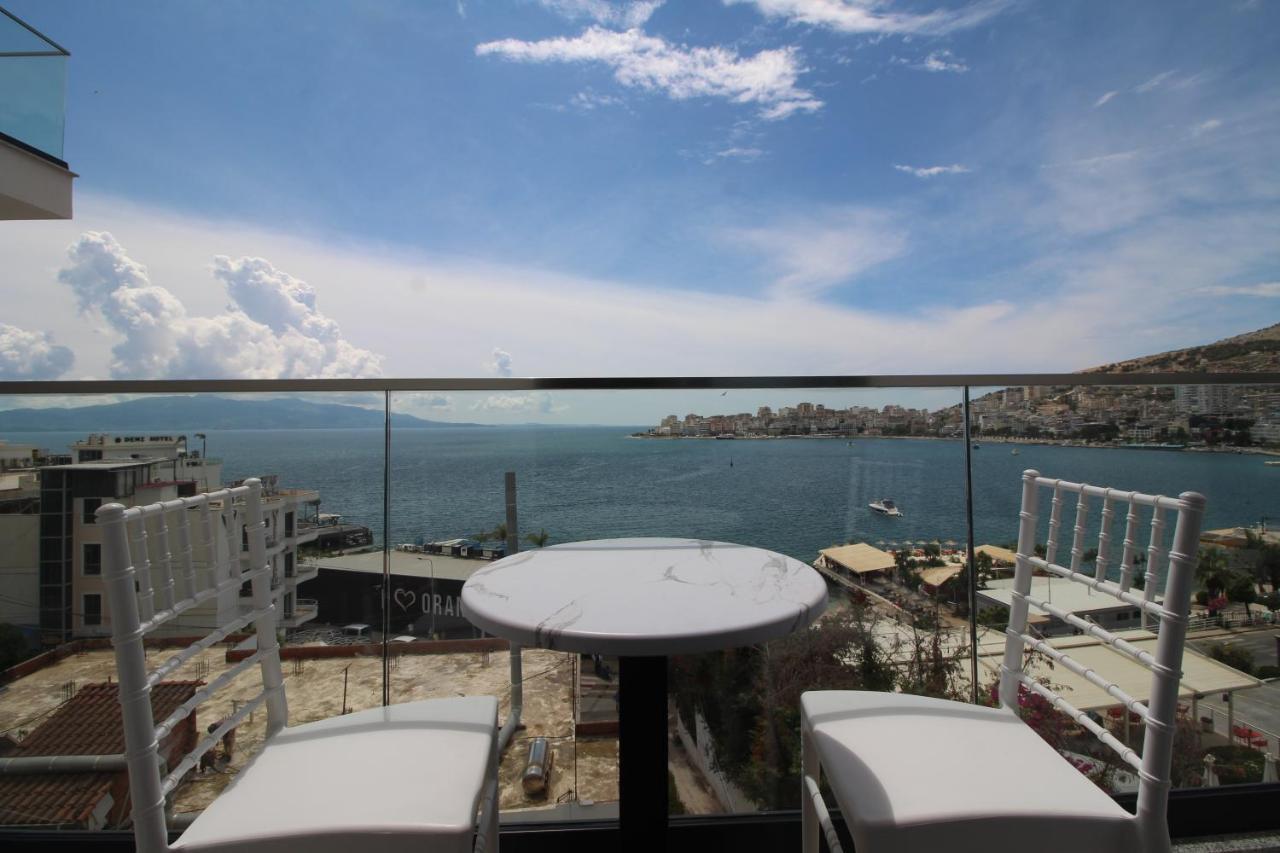 Julia Hotel Sarandë Buitenkant foto